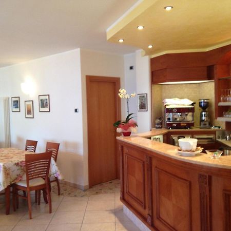 Residence Casa Maria 아센자디브렌조네 외부 사진
