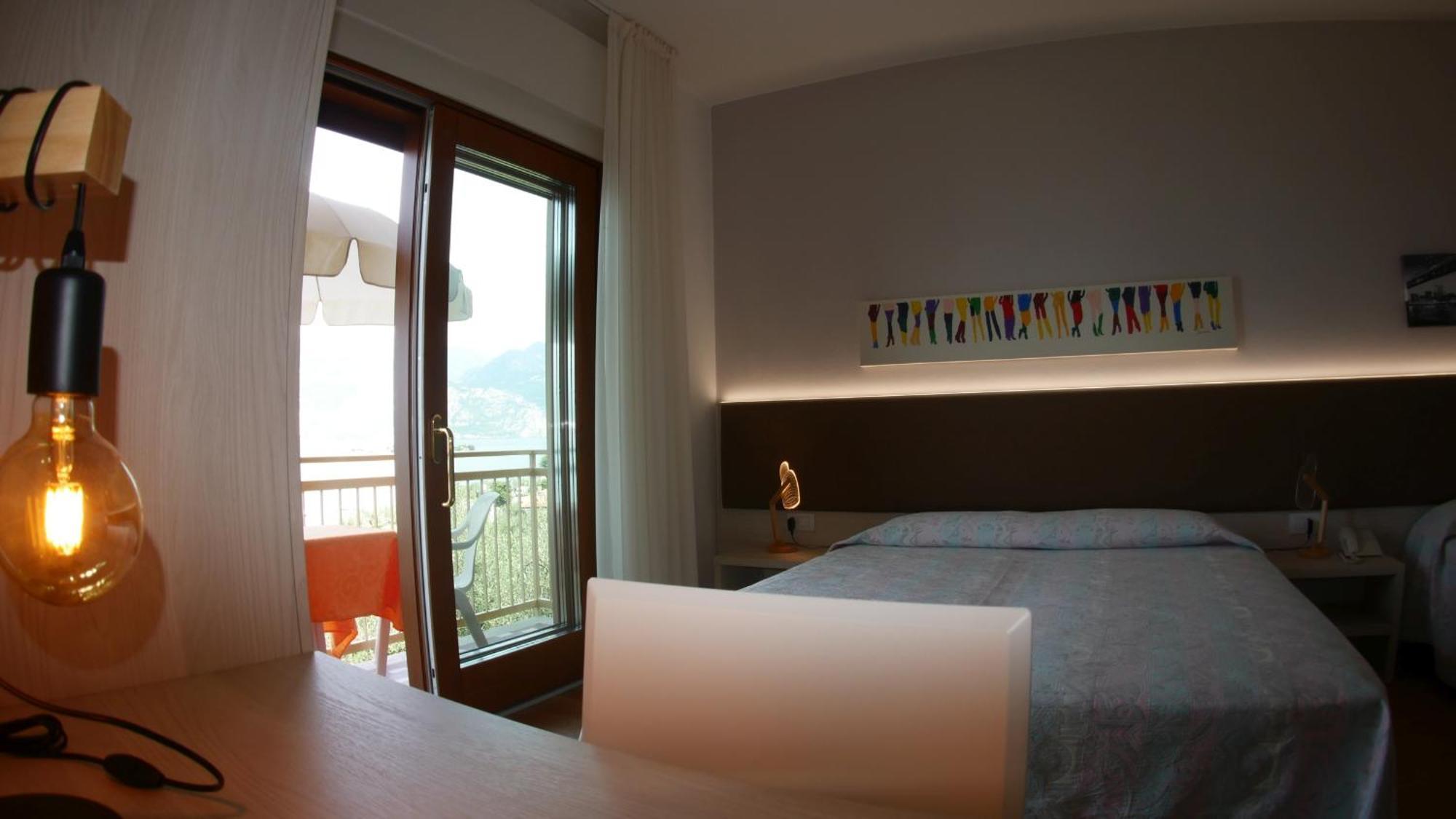Residence Casa Maria 아센자디브렌조네 외부 사진